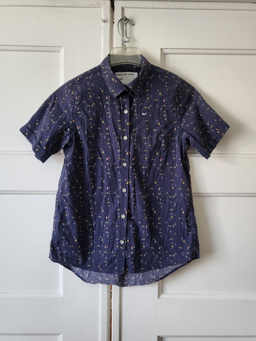 Peau De Loup Shirt Unisex Small 6 Blue Short Sleeve Beta Button Up Sailboat